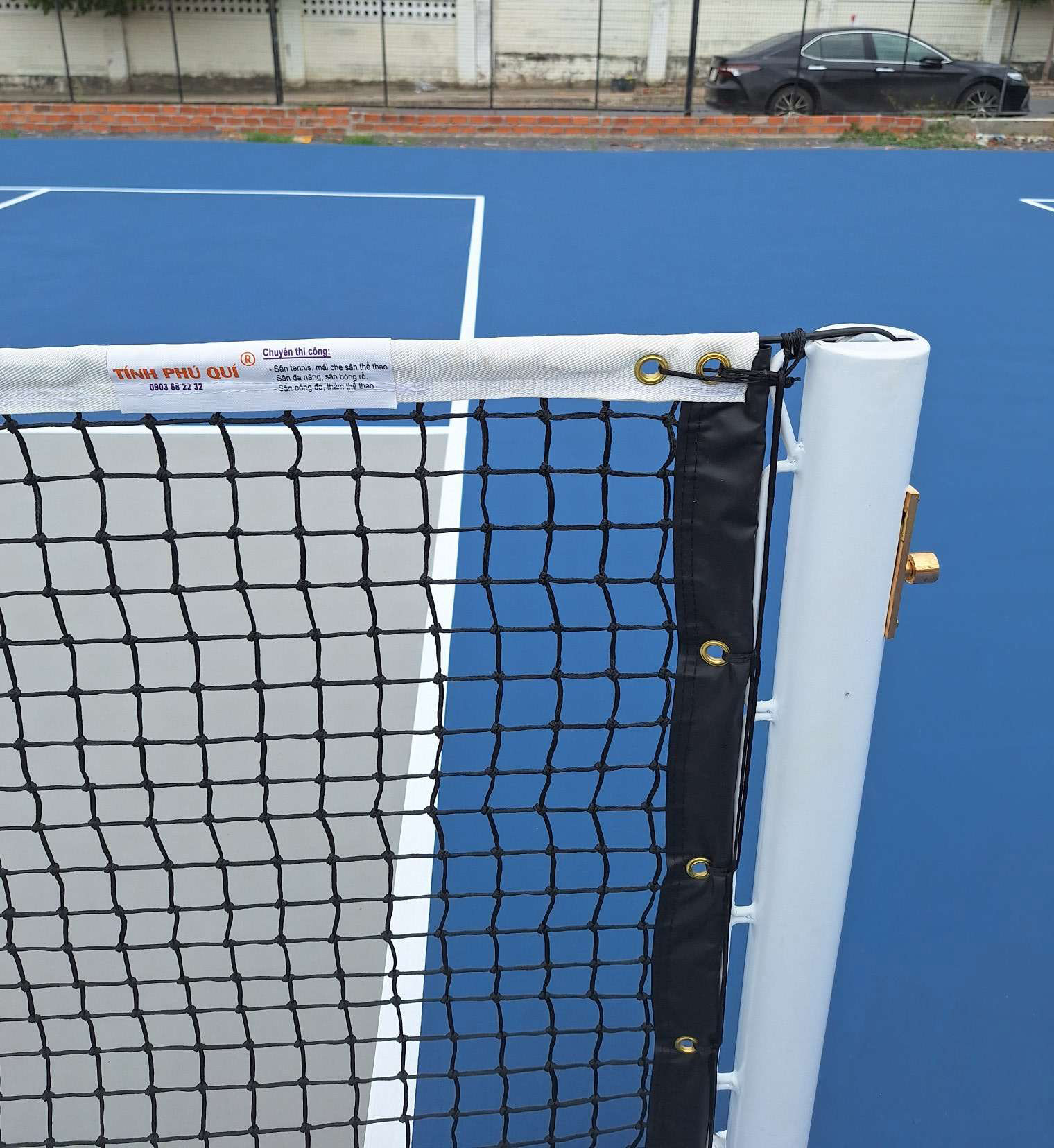 Trụ lưới pickleball